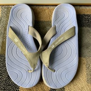 Tek Gear flip flops